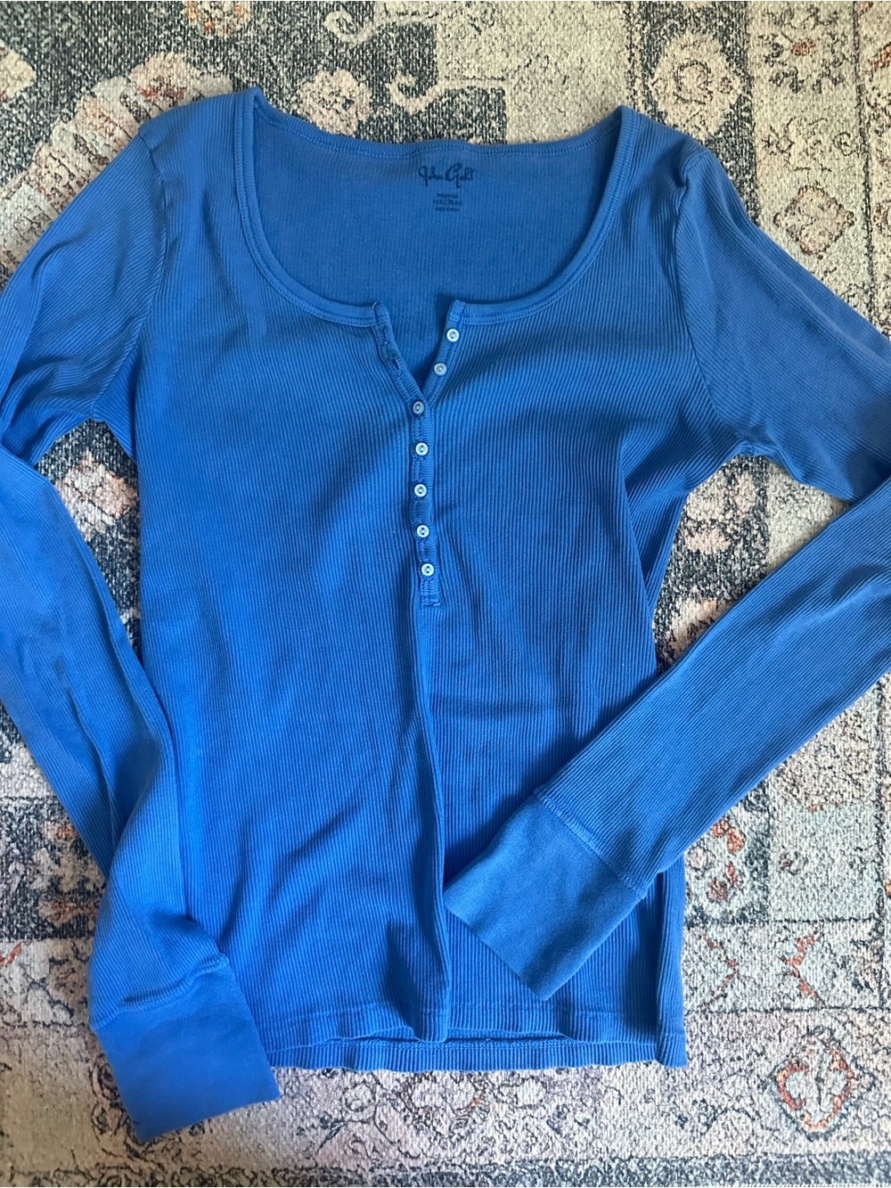 Brandy Melville ELECTRIC BLUE long sleeve henley top
